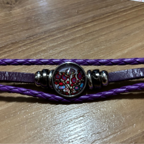 Norval Morisseau Woodland floral Purple Leatherette Bracelet with Silver Accents - Picture 4 of 7